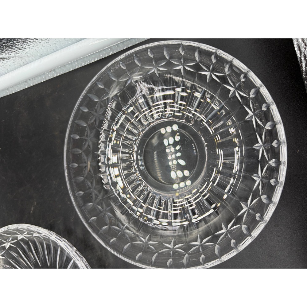 Vintage Clear Pressed Glass Bowls Set of 3‎ Starburst Diamond Pattern 7 Inch